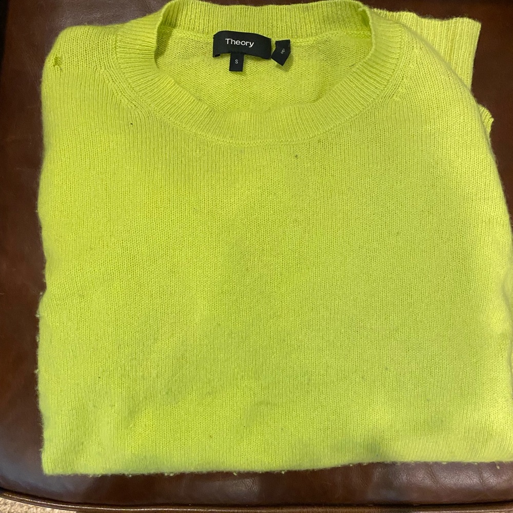 Theory women’s Lime Green Sweater